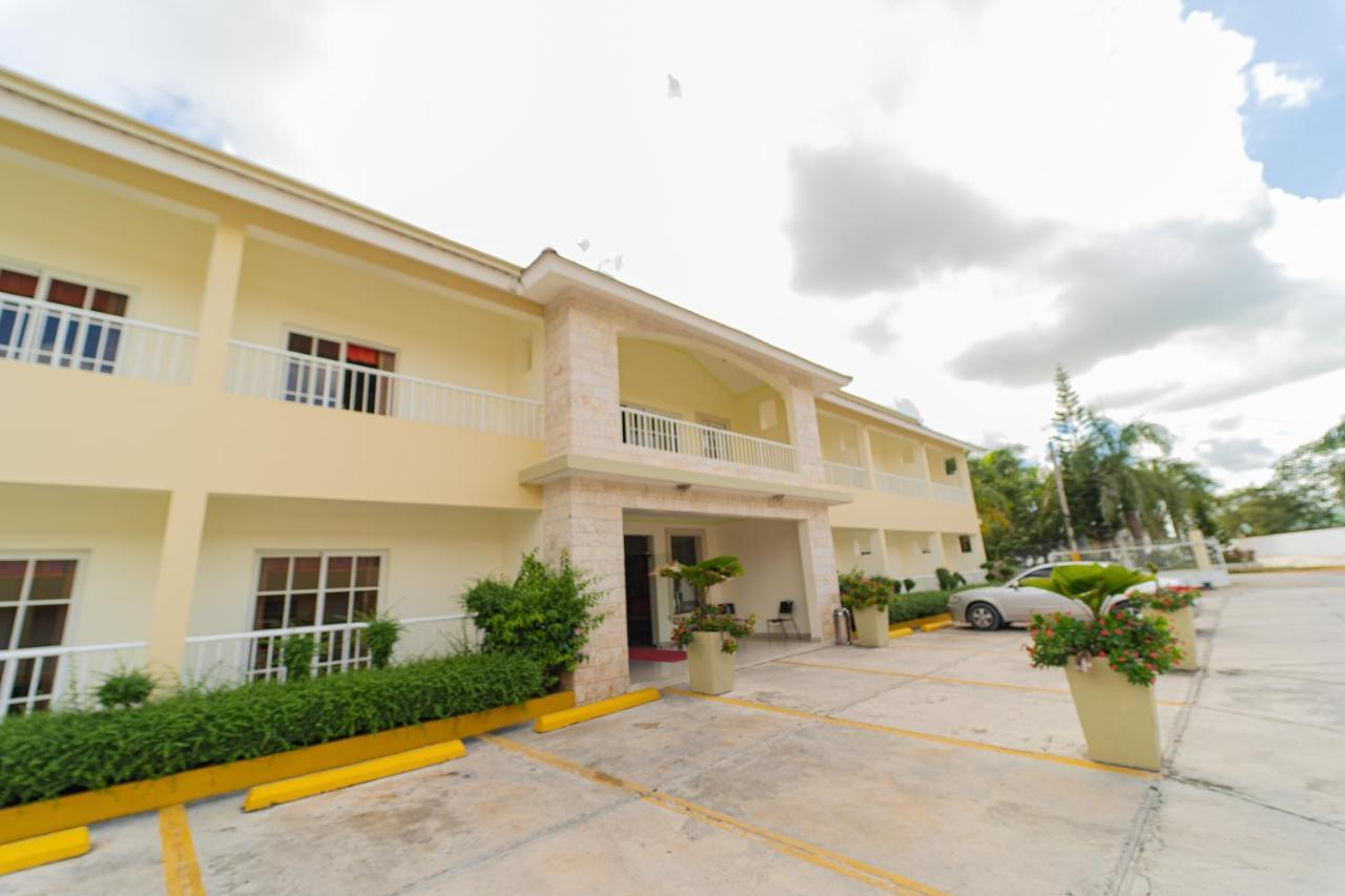 Hotel Yonu Punta Cana Exteriör bild
