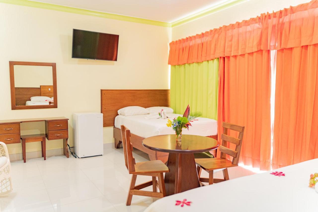 Hotel Yonu Punta Cana Exteriör bild